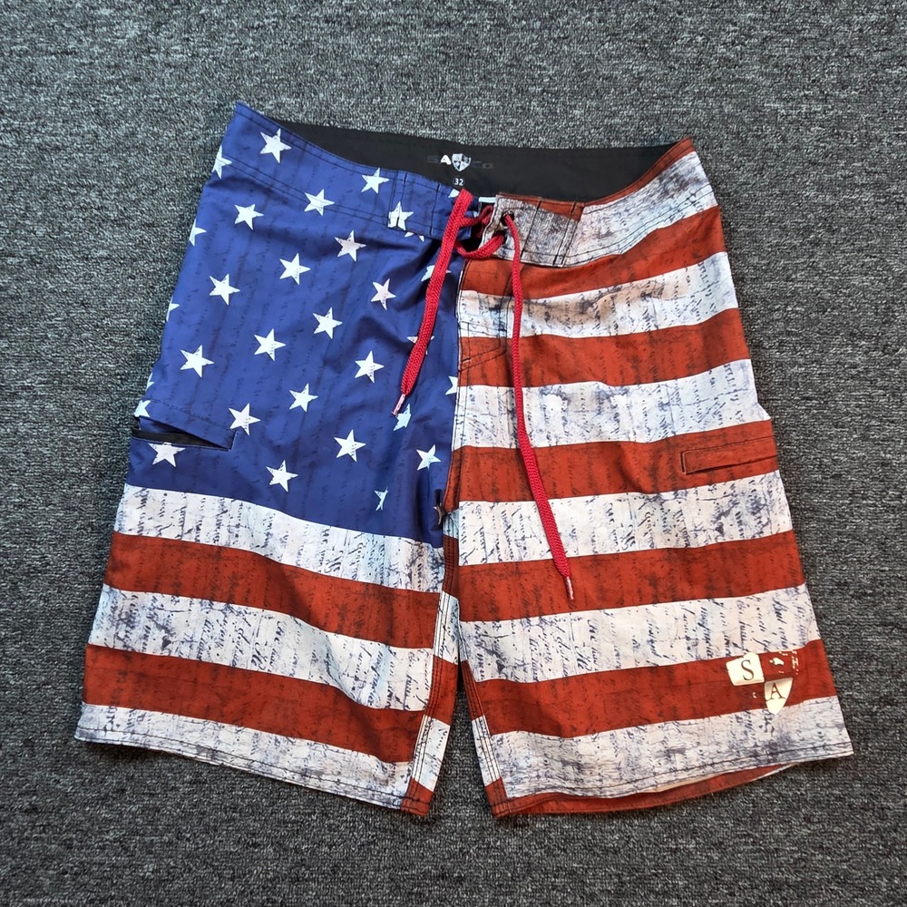 SA Co Board Shorts Men 32 American Flag Stars Stripes Patriotic Summer Beachwear